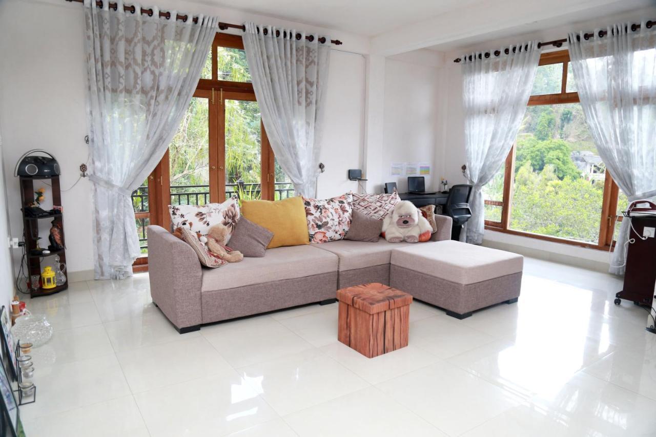 Chathu Holiday Home Kandy Exterior photo