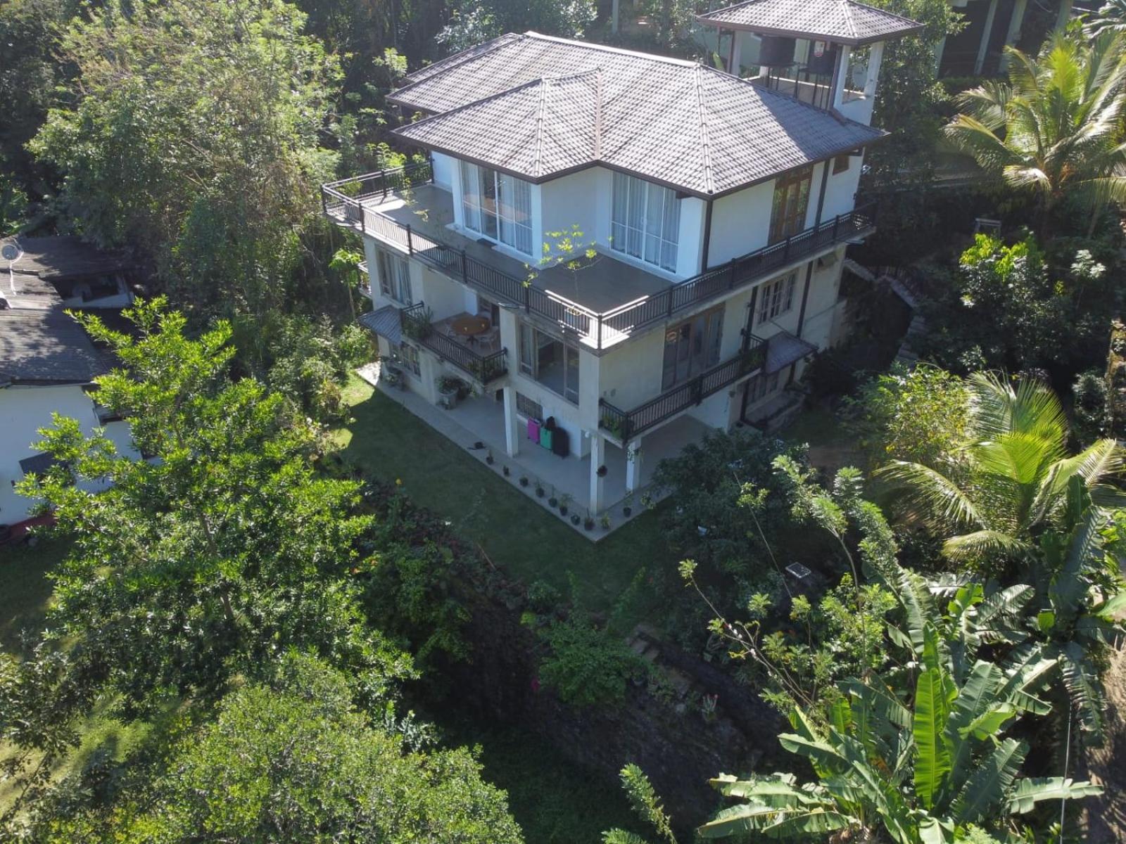 Chathu Holiday Home Kandy Exterior photo