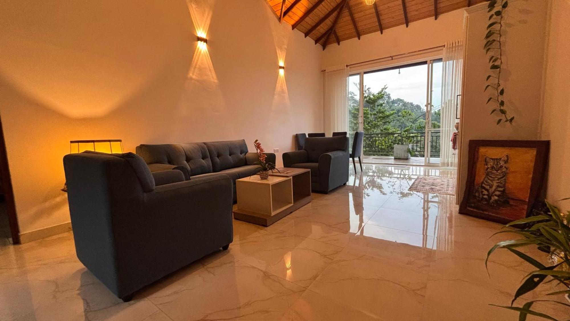 Chathu Holiday Home Kandy Exterior photo
